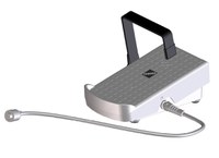 Pedal de comando para a regulação da corrente de soldadura